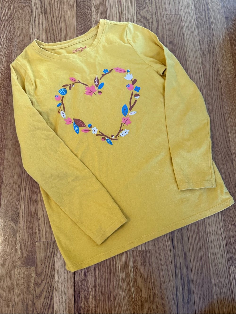 💕3 for $15💕Cat & Jack Long-Sleeve Tee with Floral Heart Graphic